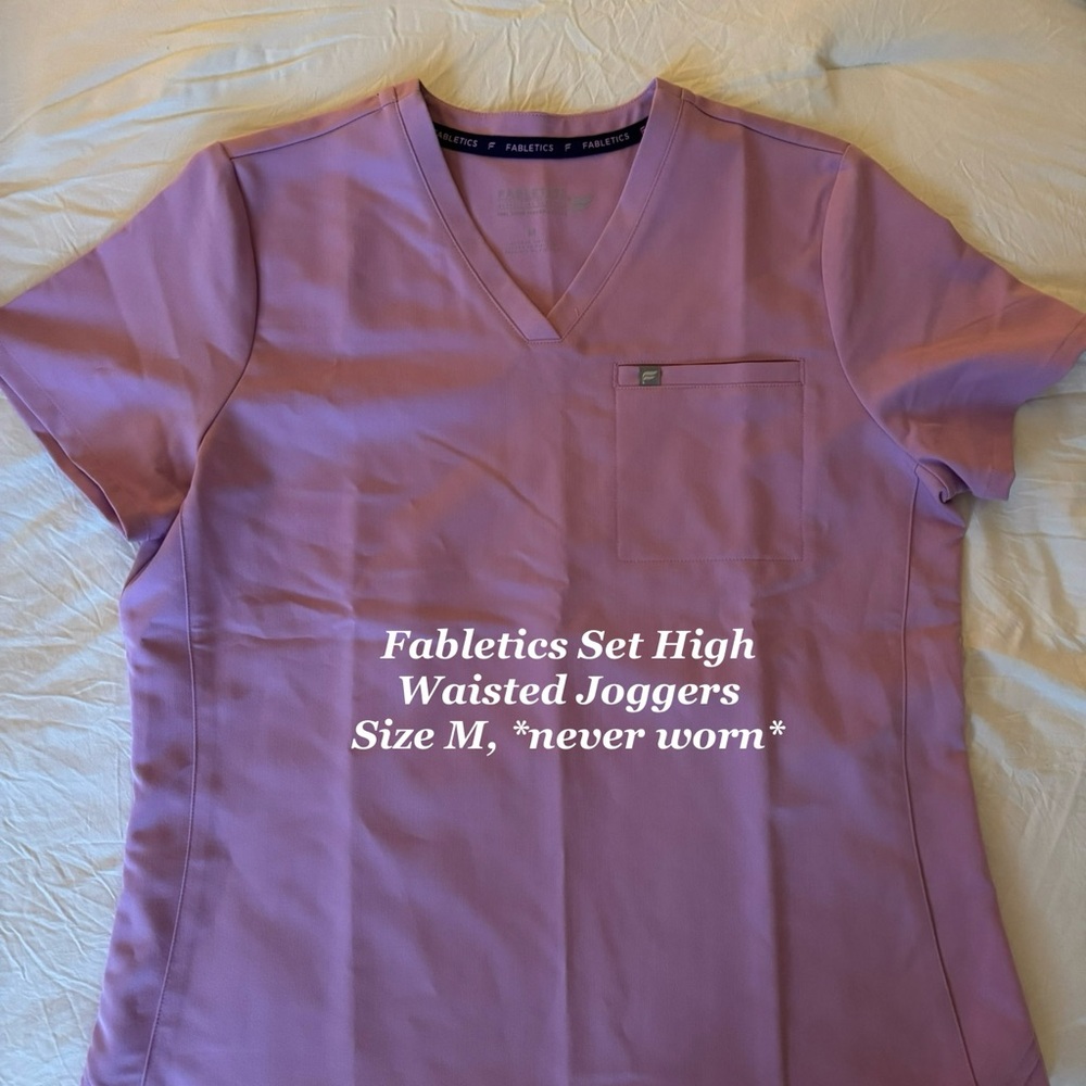 Fabletics Women's Purple Top and Joggers set